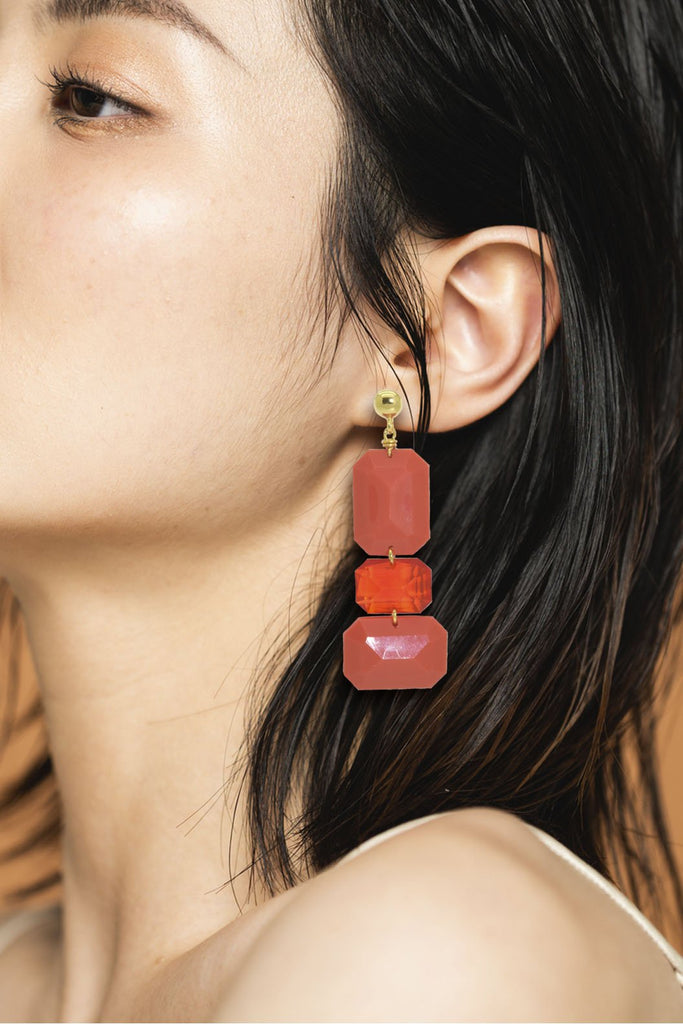 Miccy's | Gemma Coral | Resin Earrings