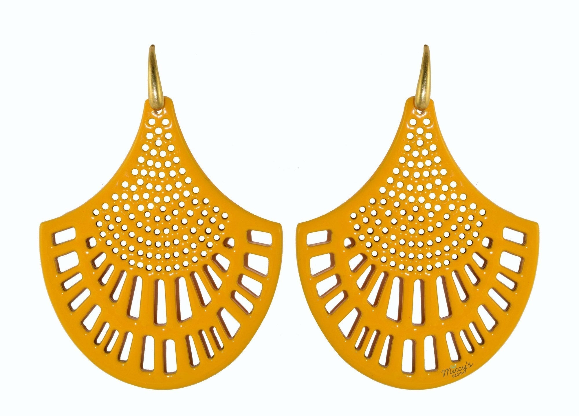 Miccy's | Yellow Horn Corn | Horn Earrings