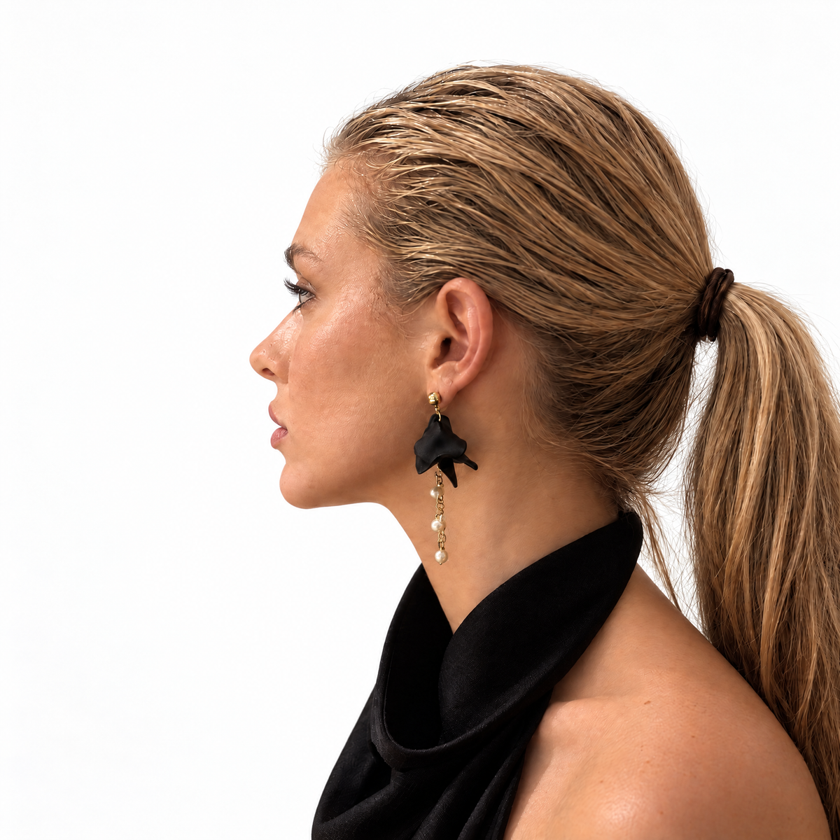 Miccy's C2Eae971 1Fc9 42E8 8D56 2A34Df627B2D earrings
